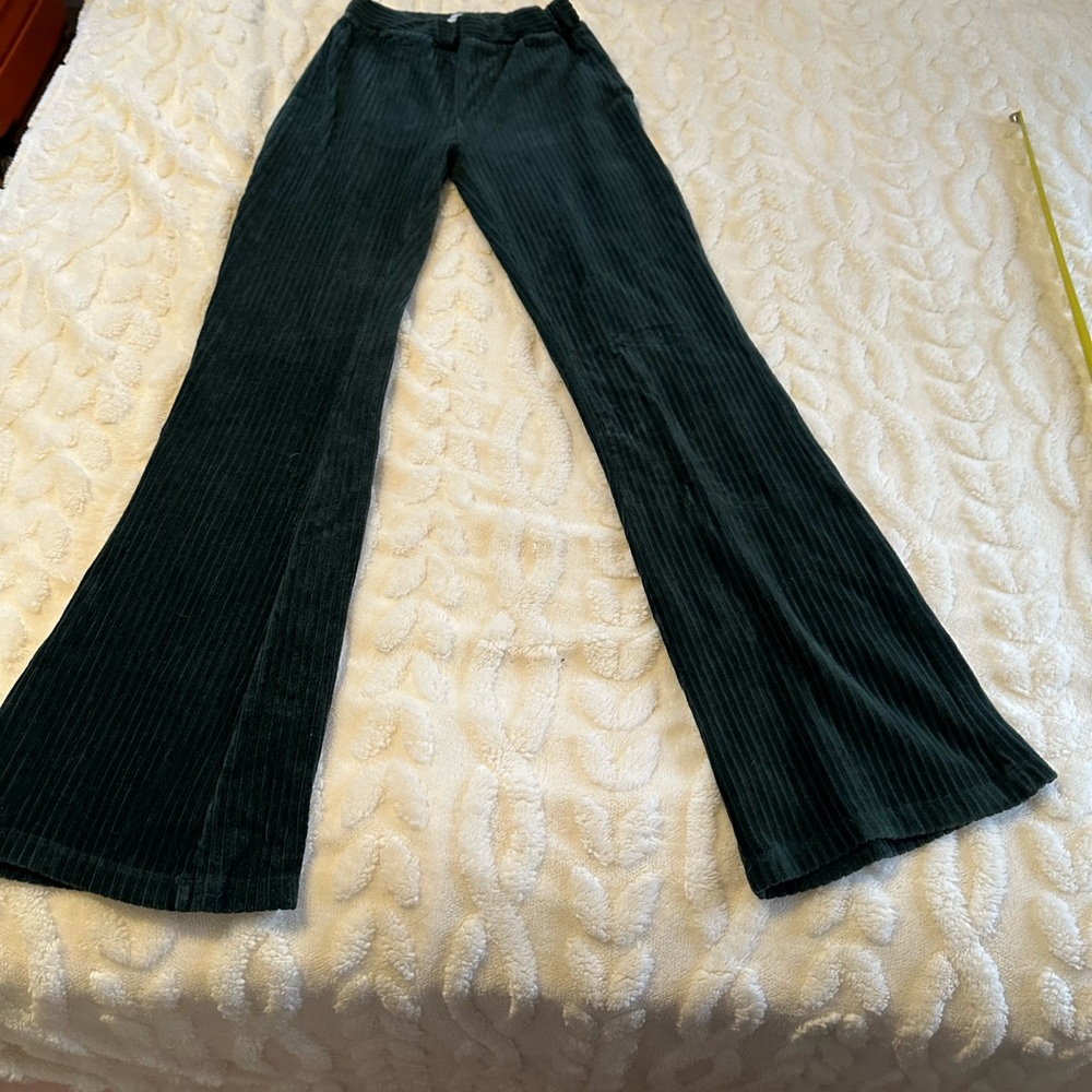 Urban Outfitters Forest Green Corduroy Pants stretch XS